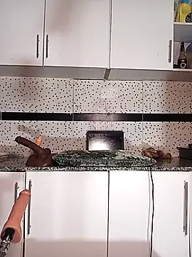 Snapshot of Bella045 chatting on 10-14-25, 04:19 Bella045 online show from 10-14-25, 04:19