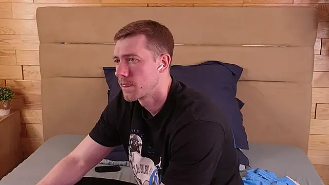 Snapshot of EthanPinkman chatting on 05-07-26, 05:13 EthanPinkman online show from 05-07-26, 05:13