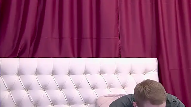 Snapshot of EthanPinkman chatting on 06-04-26, 05:13 EthanPinkman online show from 06-04-26, 05:13