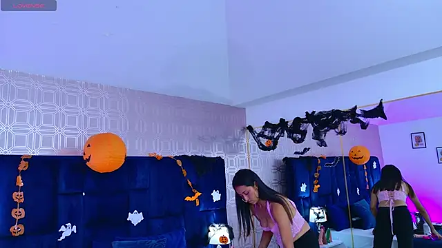 AnyLeonhard online show from 10-20-25, 07:47