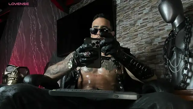 Seth Owner online show from 04-25-26, 02:03