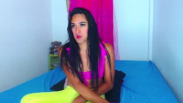 misss estrella online show from 02-13-26, 02:57