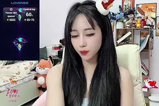  LLisa  online show from 12-25-24, 08:07