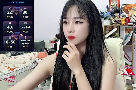  LLisa  online show from 12-26-24, 06:22