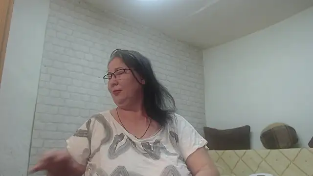 EmmaSquirt online show from 02-01-26, 08:51