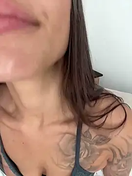 Alisa-Marie online show from 01-16-25, 01:58