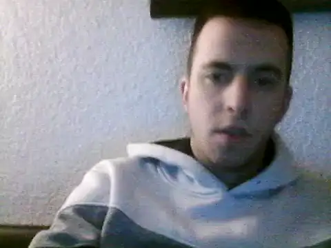 Snapshot of Drummer112 chatting on 03-17-25, 07:37 Drummer112 online show from 03-17-25, 07:37