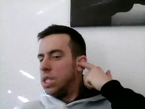 Snapshot of Drummer112 chatting on 03-20-25, 02:53 Drummer112 online show from 03-20-25, 02:53