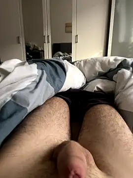 Snapshot of Drummer112 chatting on 09-21-25, 08:05 Drummer112 online show from 09-21-25, 08:05