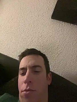 Snapshot of Drummer112 chatting on 12-13-25, 11:43 Drummer112 online show from 12-13-25, 11:43