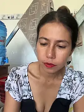 2HotAsain4u online show from 01-21-25, 01:29