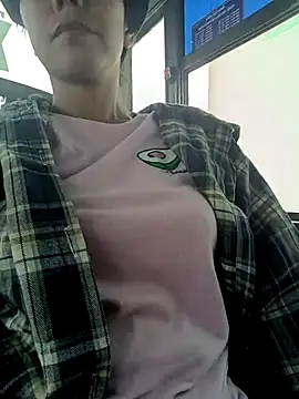 2HotAsain4u online show from 03-21-25, 05:21