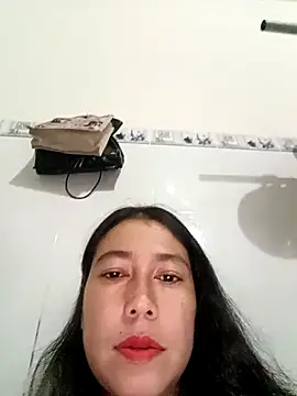 2HotAsain4u online show from 10-19-25, 09:37