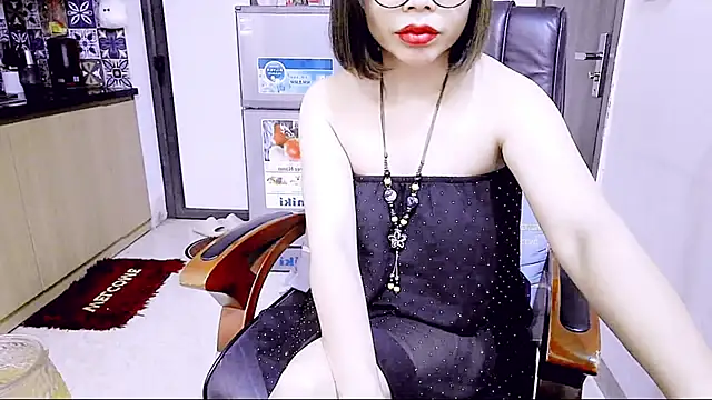 Miu-Le online show from 04-28-26, 06:24