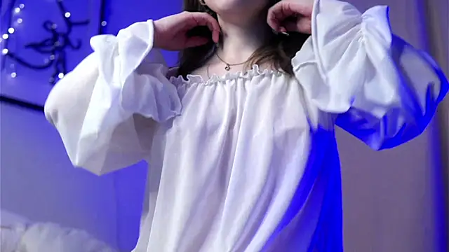 Snapshot of EstherMitchel chatting on 02-26-25, 07:20 EstherMitchel online show from 02-26-25, 07:20