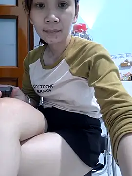 Snapshot of Xaoxang chatting on 03-04-25, 04:17 Xaoxang online show from 03-04-25, 04:17