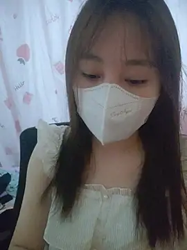 Snapshot of Kajisu_26 chatting on 05-05-26, 12:51 Kajisu 26 online show from 05-05-26, 12:51