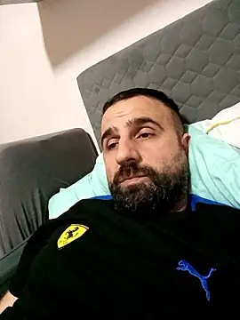 Snapshot of ivat80 chatting on 01-07-26, 05:15 ivat80 online show from 01-07-26, 05:15