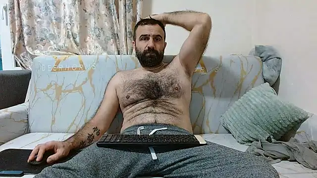 Snapshot of ivat80 chatting on 02-06-26, 05:45 ivat80 online show from 02-06-26, 05:45