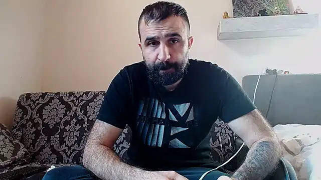 Snapshot of ivat80 chatting on 03-07-26, 06:32 ivat80 online show from 03-07-26, 06:32