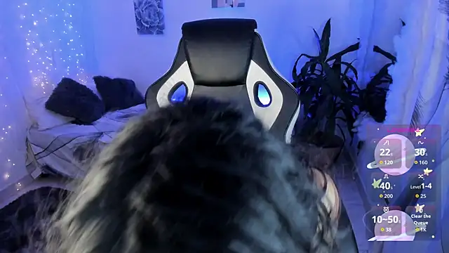 Snapshot of Riana_Kean chatting on 09-15-25, 02:11 Riana Kean online show from 09-15-25, 02:11