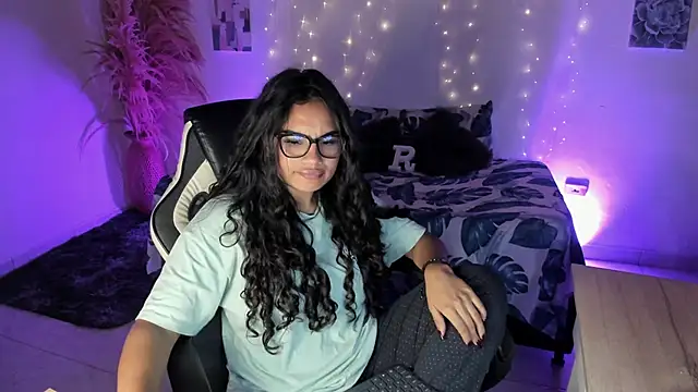 Riana Kean online show from 02-16-26, 03:46