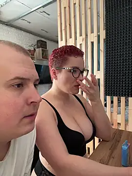 MrMrsRight online show from 03-16-26, 08:51