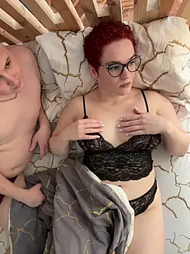 MrMrsRight online show from 04-12-26, 09:25