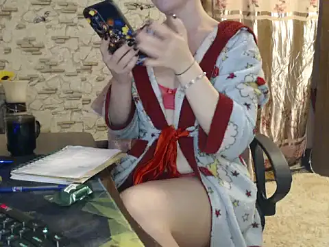  Kitti  online show from 12-19-24, 10:10