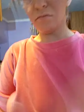  Kitti  online show from 02-03-26, 06:02