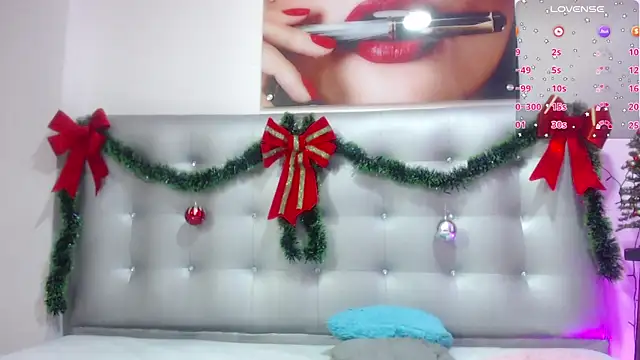 horny-juliette online show from 12-27-24, 03:53