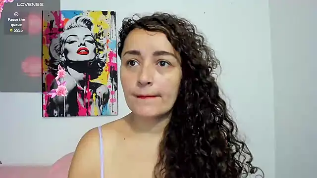  luna  sweet  online show from 03-20-25, 11:05