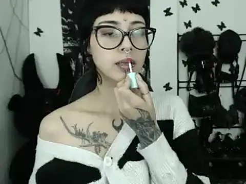 n0sferatus   online show from 02-14-26, 03:25