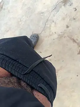 Black-mamba-madingo online show from 10-08-25, 09:07