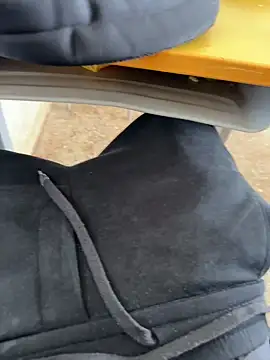 Black-mamba-madingo online show from 10-18-25, 10:16