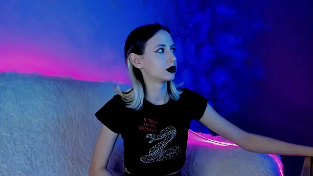 Snapshot of Inner_Light chatting on 01-12-25, 05:11 Inner Light online show from 01-12-25, 05:11