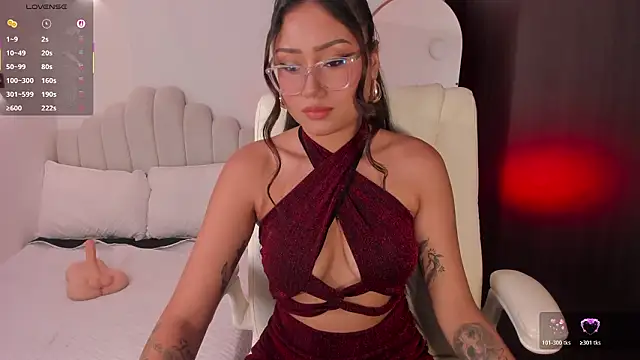 AmberLewis  online show from 03-04-26, 10:38