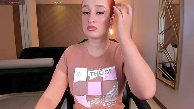 Snapshot of RosalineFiore chatting on 01-10-25, 11:54 RosalineFiore online show from 01-10-25, 11:54