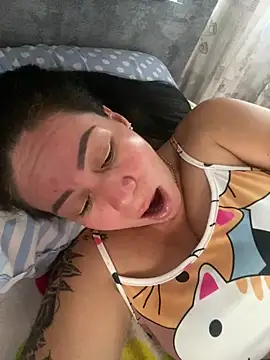 Snapshot of nurse_desi_sexlove chatting on 01-26-25, 05:55 nurse desi sexlove online show from 01-26-25, 05:55