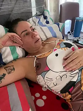 Snapshot of nurse_desi_sexlove chatting on 02-21-25, 05:09 nurse desi sexlove online show from 02-21-25, 05:09