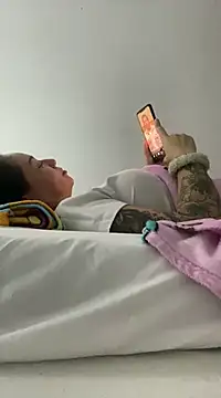 Snapshot of nurse_desi_sexlove chatting on 02-28-25, 08:09 nurse desi sexlove online show from 02-28-25, 08:09