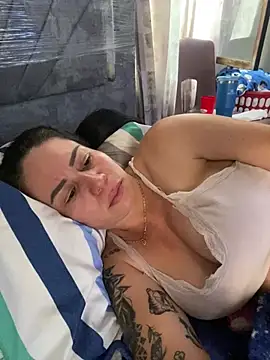 Snapshot of nurse_desi_sexlove chatting on 03-05-25, 06:56 nurse desi sexlove online show from 03-05-25, 06:56