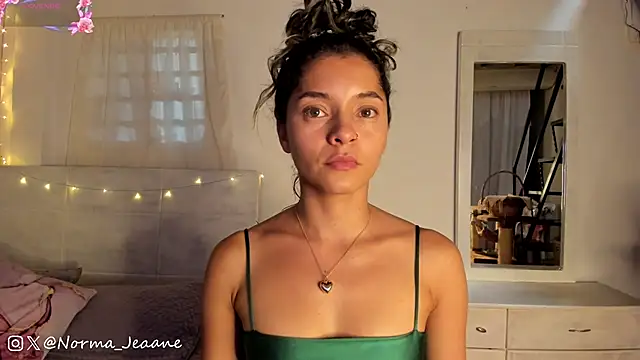 Norma-Jeaane online show from 01-25-25, 10:18