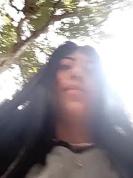 chaymae nah  online show from 12-04-24, 12:25