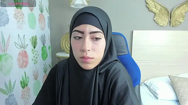 chaymae nah  online show from 01-09-25, 02:22