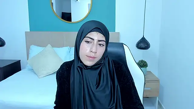 chaymae nah  online show from 01-09-25, 12:09