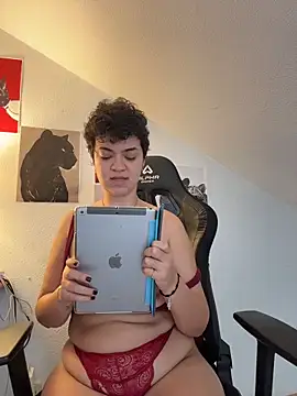 Snapshot of rafamarianoofc chatting on 11-10-25, 02:05 rafamarianoofc online show from 11-10-25, 02:05