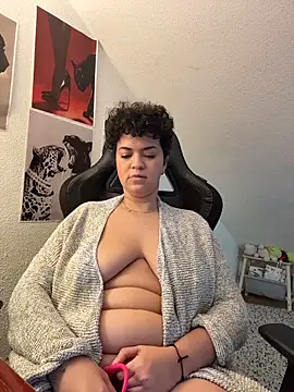 Snapshot of rafamarianoofc chatting on 11-16-25, 05:07 rafamarianoofc online show from 11-16-25, 05:07