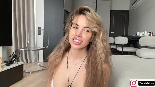 diffgirls2 online show from 11-14-25, 08:35