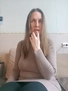 Evelina cute online show from 03-13-25, 08:26